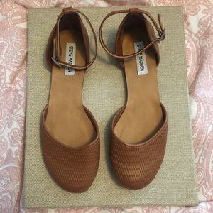 Steve Madden Flats
